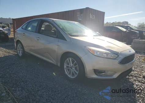 2017 Ford Focus Se z USA, uszkodzony, nr VIN 1FADP3F22HL227651